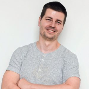 terapeuta Tomasz Kwieciński